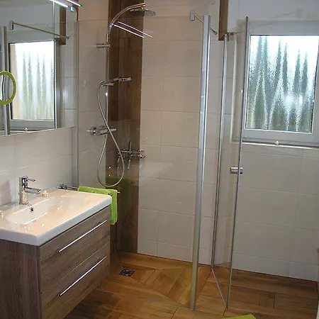 شقة Haus Rebhan *